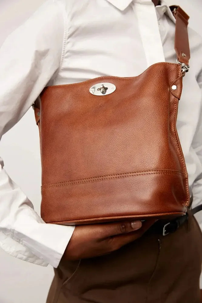 Adax Brescia skulderveske Amara Caramel-Veske-BagBrokers