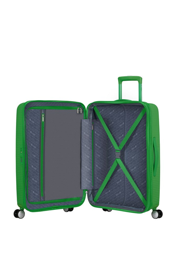American Tourister Soundbox ekspanderende medium koffert 67 cm Grass Green-Harde kofferter-BagBrokers