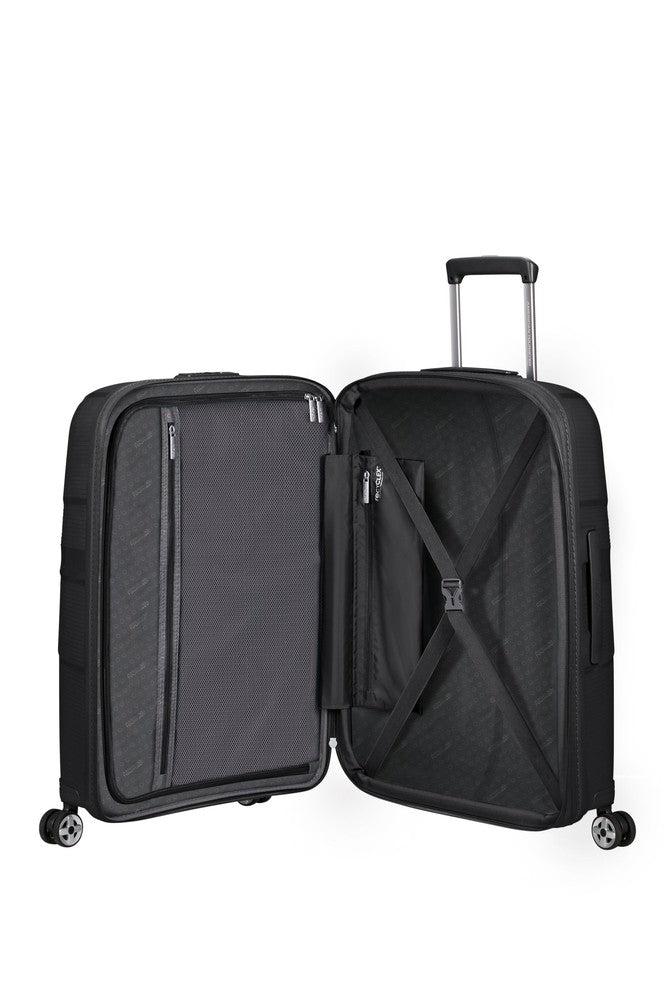 American Tourister StarVibe utvidbar medium koffert 67 cm Svart-Harde kofferter-BagBrokers