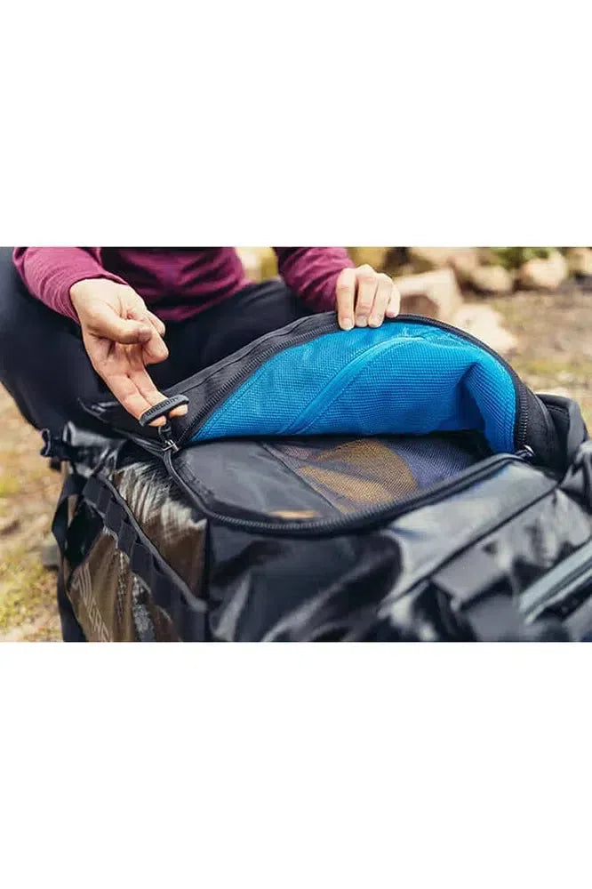 Gregory Alpaca 40 Duffle bag Obsidian Black-Bagger-BagBrokers