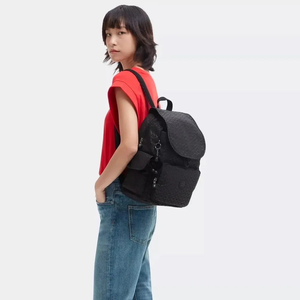 Kipling City Pack medium ryggsekk Signature Emb-Ryggsekker-BagBrokers
