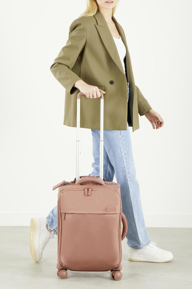 Lipault Plume kabinkoffert med 4 hjul 55 cm Rosewood-Myke kofferter-BagBrokers