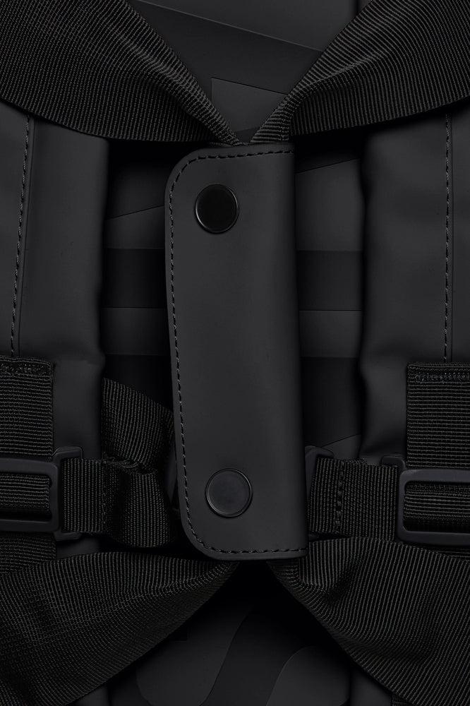 Rains Texel Duffel Bag Small W3 34 liter Black-Bagger-BagBrokers