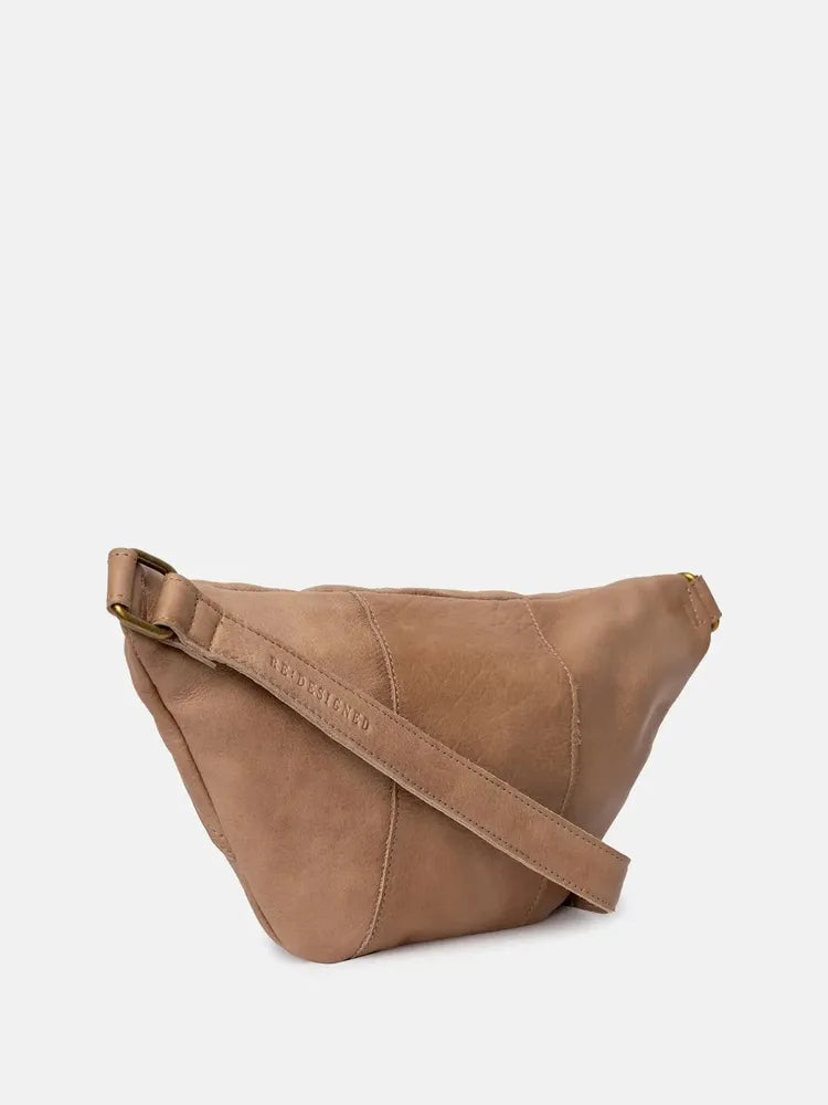 Re:Designed by Dixie Faust Urban bumbag i skinn Taupe-Damevesker-BagBrokers