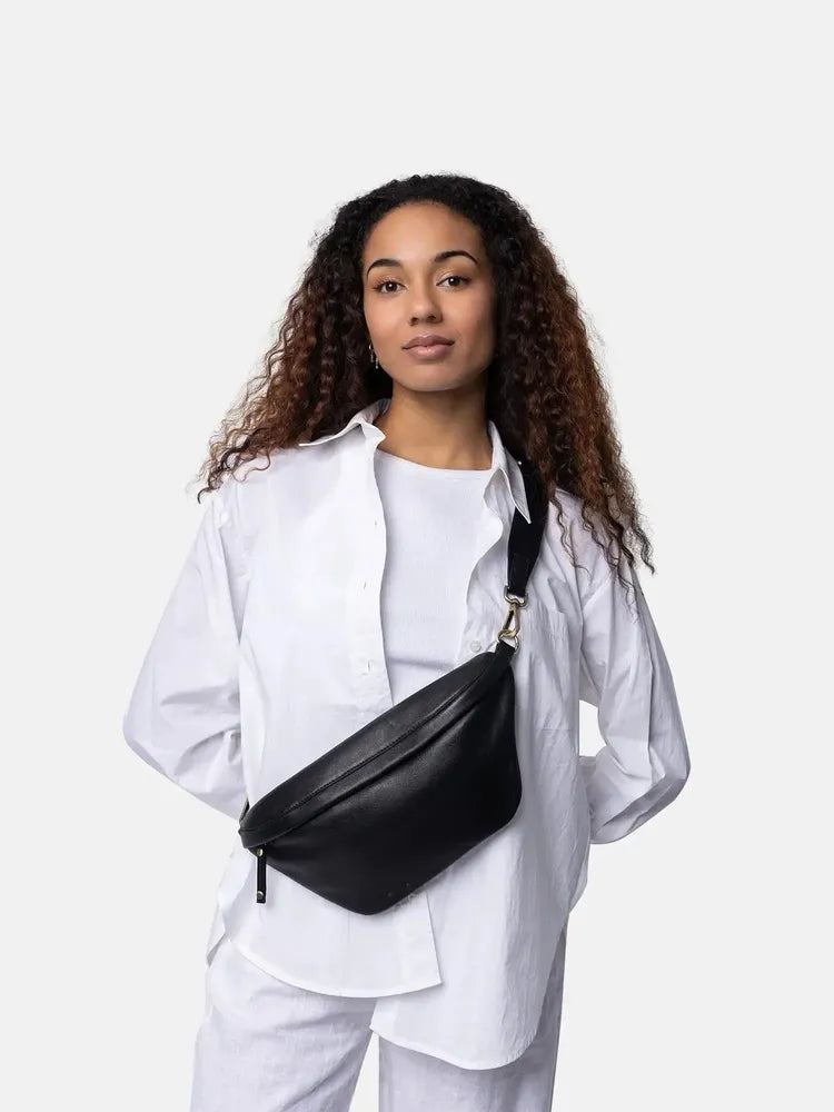 Re:Designed by Dixie Jeane Bumbag i skinn Svart-Damevesker-BagBrokers