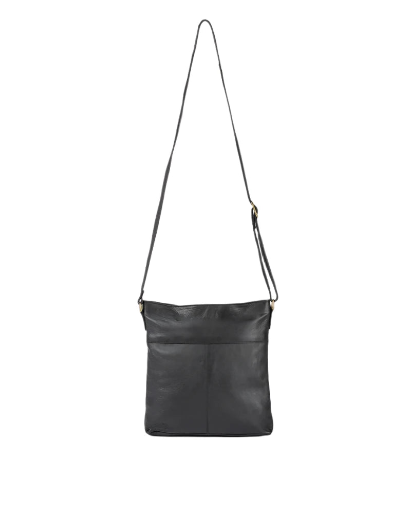 Re:Designed by Dixie Kay Urban skulderveske i skinn Svart-Damevesker-BagBrokers