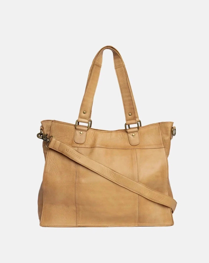 Re:Designed by Dixie Liva Urban skulderveske i skinn Desert Sand-Damevesker-BagBrokers