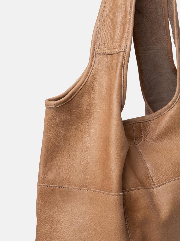 Re:Designed by Dixie Lyra Urban skulderveske i skinn Taupe-Damevesker-BagBrokers