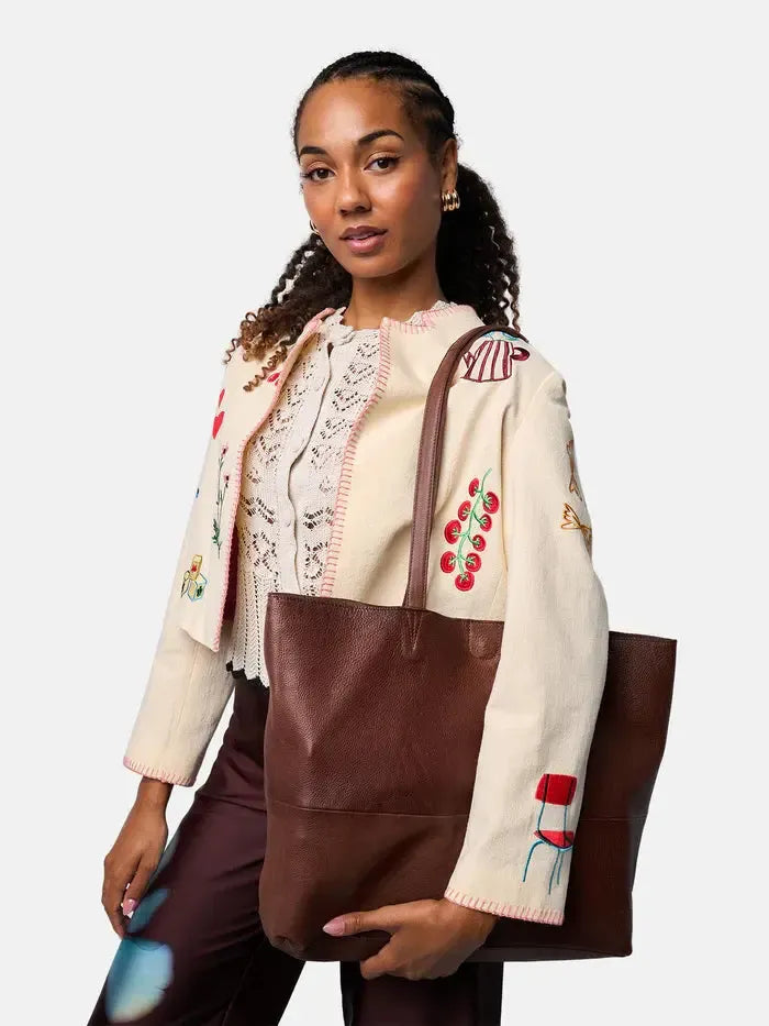 Re:Designed by Dixie Marlo Urban skulderveske i skinn Woodsmoke-Damevesker-BagBrokers