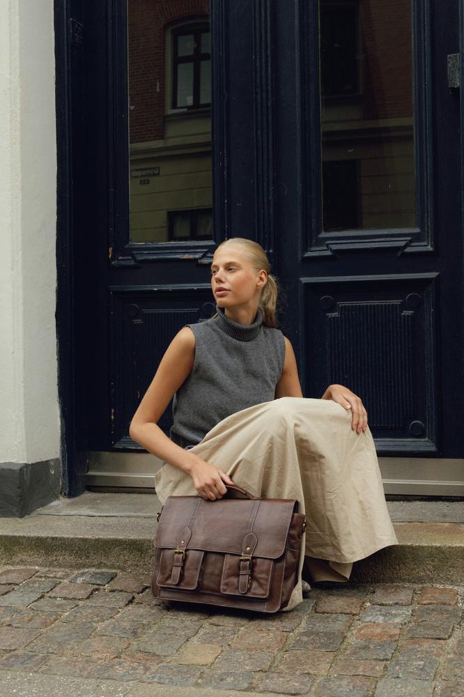 Re:Designed by Dixie Melia Big veske med bærehåndtak i skinn Woodsmoke-Damevesker-BagBrokers