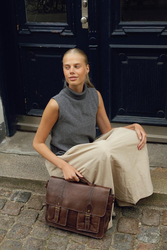 Re:Designed by Dixie Melia Big veske med bærehåndtak i skinn Woodsmoke-Damevesker-BagBrokers