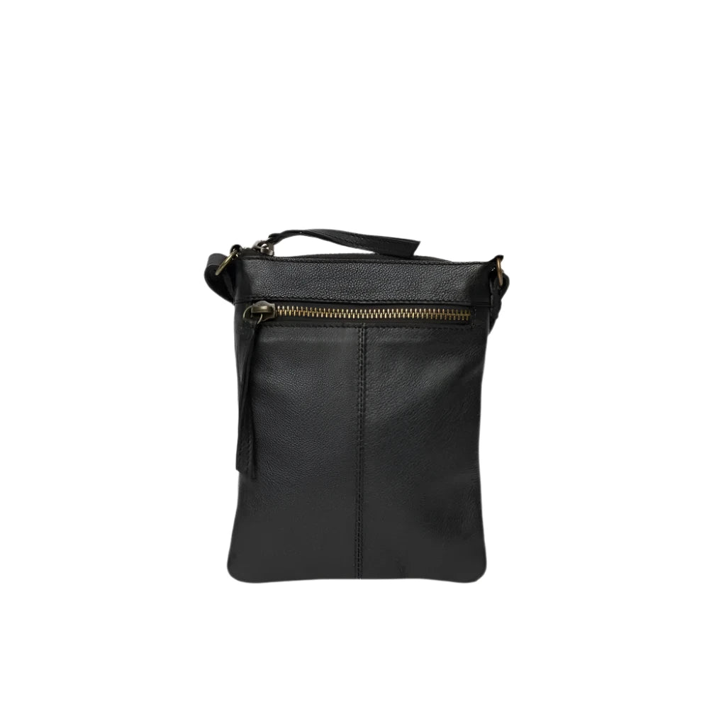 Re:Designed by Dixie Oulu Urban liten skulderveske i skinn Svart-Damevesker-BagBrokers