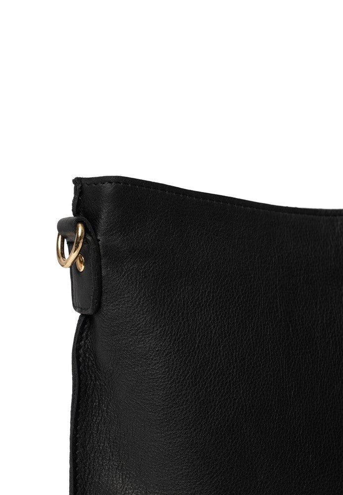 Re:Designed by dixie Fillis Medium skulderveske i skinn Black-Damevesker-BagBrokers