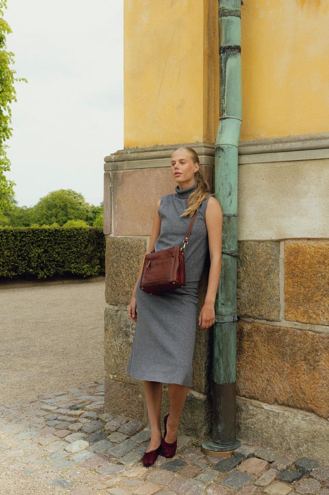 Re:Designed by dixie Myra Small skulderveske i skinn Cognac-Damevesker-BagBrokers