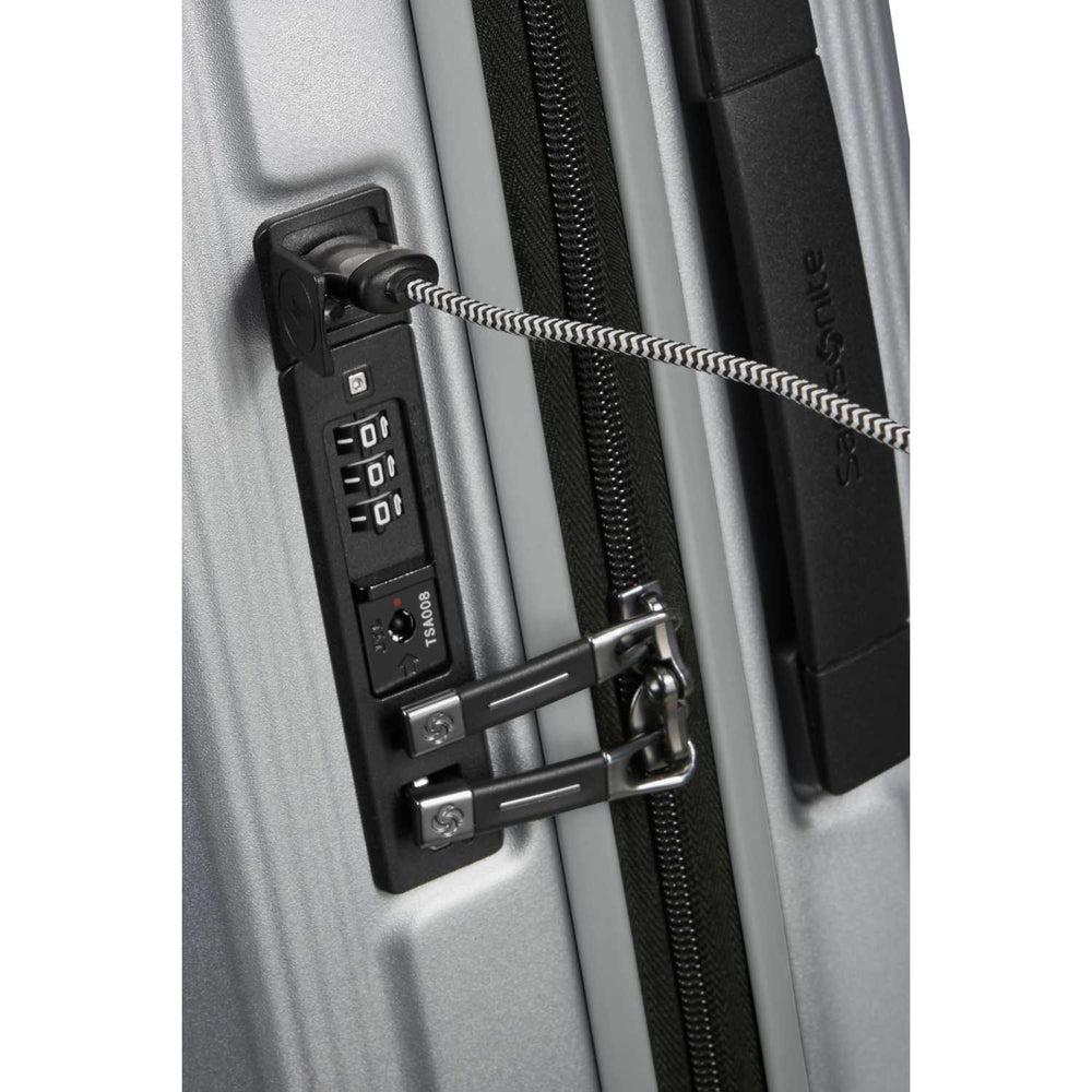 Samsonite NUON utvidbar Kabin koffert 55cm Matt Silver-Harde kofferter-BagBrokers