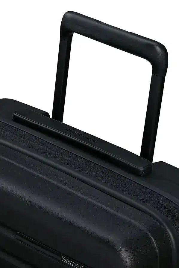 Samsonite RESTACKD utvidbar PC kabinkoffert 55 cm Black-Harde kofferter-BagBrokers