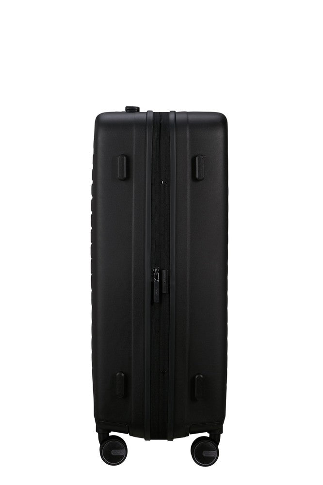 Samsonite RESTACKD utvidbar medium koffert 68 cm Black-Harde kofferter-BagBrokers