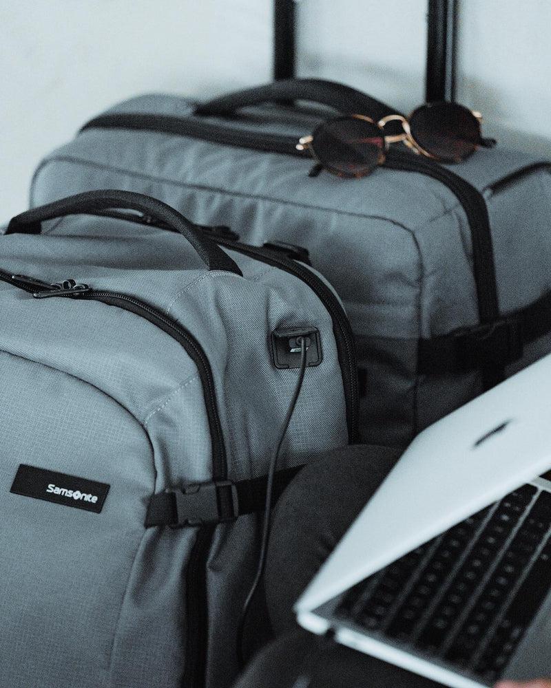 Samsonite Roader Duffelbag med hjul 79 cm 112 liter Drifter Grey-Bagger-BagBrokers