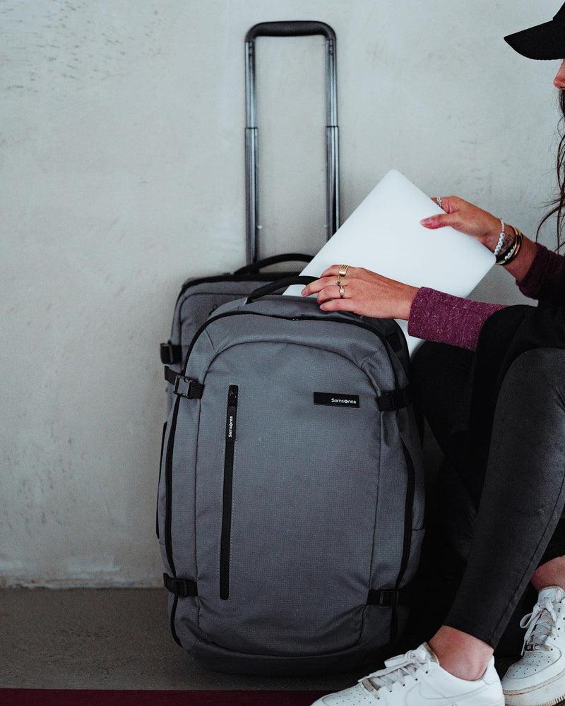 Samsonite Roader Travel Backpack M 55 liter Drifter Grey-Ryggsekker-BagBrokers