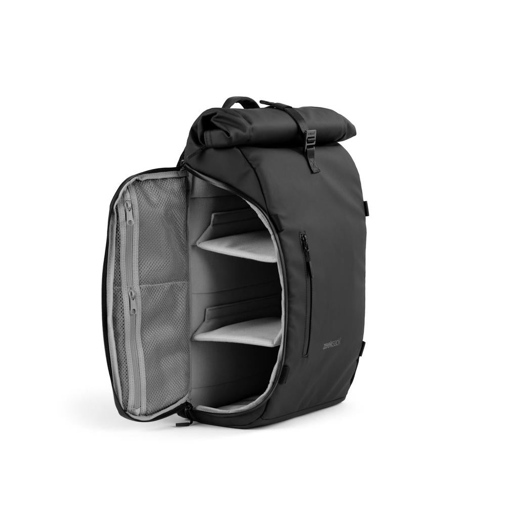 The Rolltop ryggsekk 26L - hovedbilde åpning fra siden