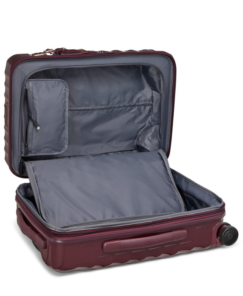 Tumi 19 Degree International Expandable Carry-On 55 cm Wine-Harde kofferter-BagBrokers