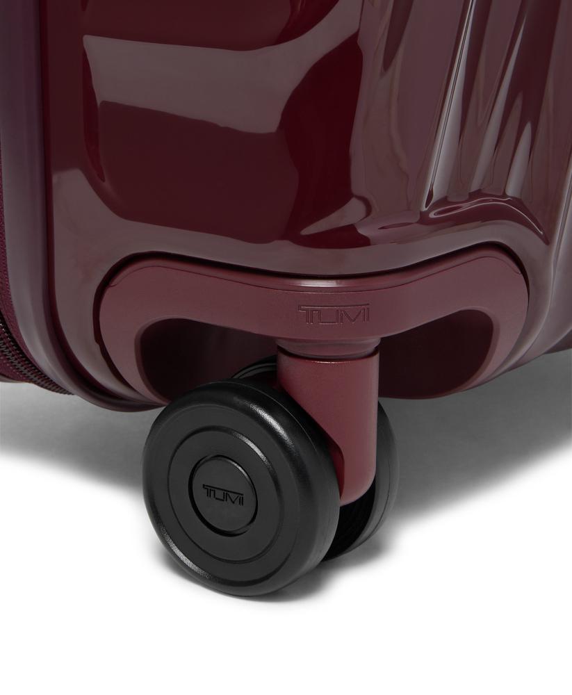 Tumi 19 Degree International Expandable Carry-On 55 cm Wine-Harde kofferter-BagBrokers