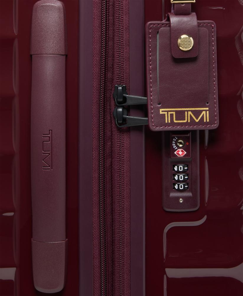 Tumi 19 Degree International Expandable Carry-On 55 cm Wine-Harde kofferter-BagBrokers