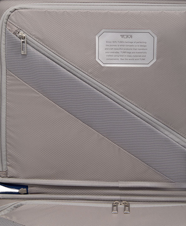 Tumi 19 Degree LITE International Carry-On 55 cm Cobalt-Harde kofferter-BagBrokers