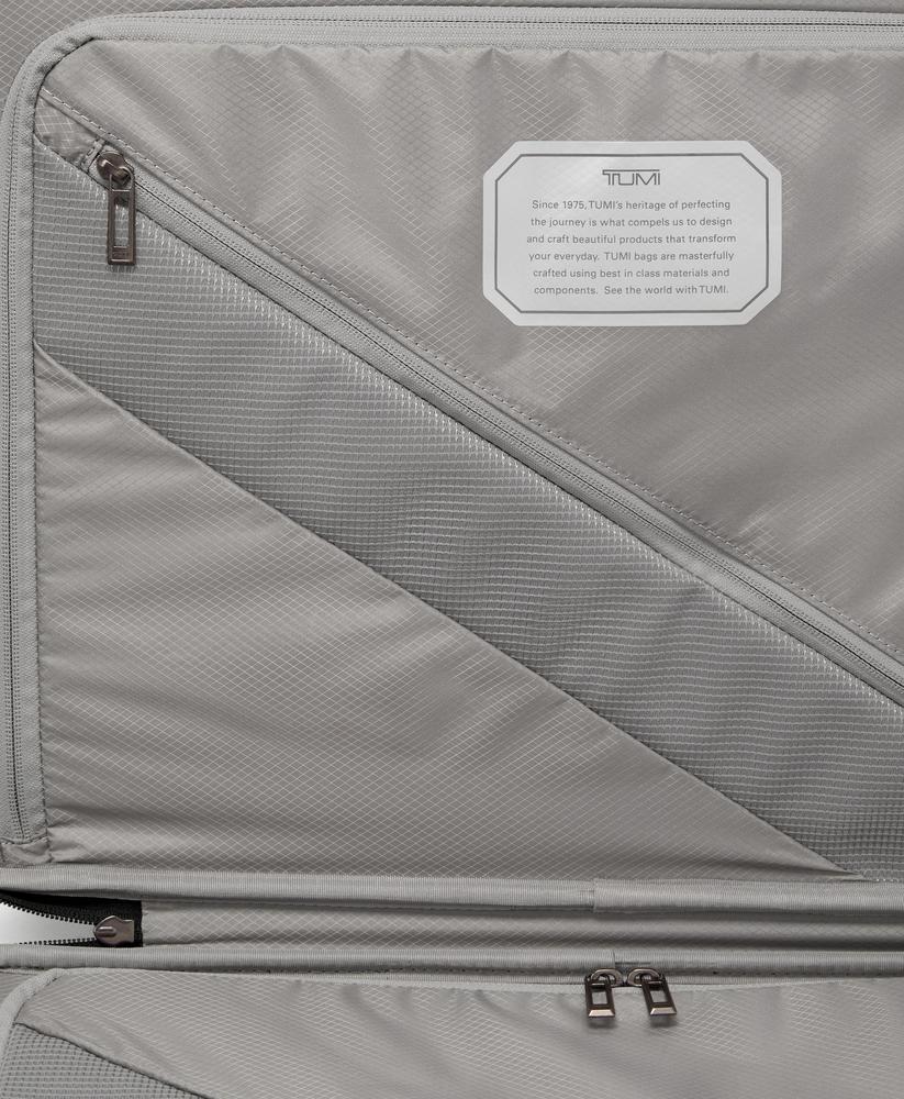 Tumi 19 Degree LITE Short Trip Checked Luggage 66 cm Black/Graphite-Harde kofferter-BagBrokers