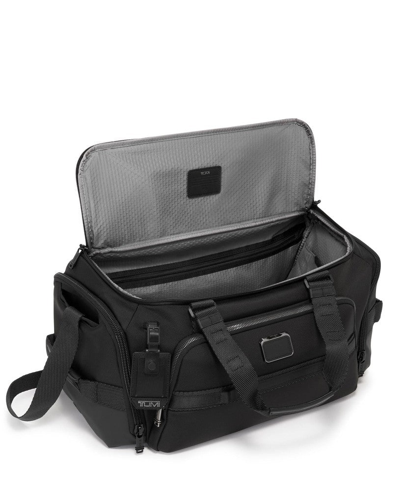 Tumi Alpha Bravo Mason Duffel Black-Bagger-BagBrokers