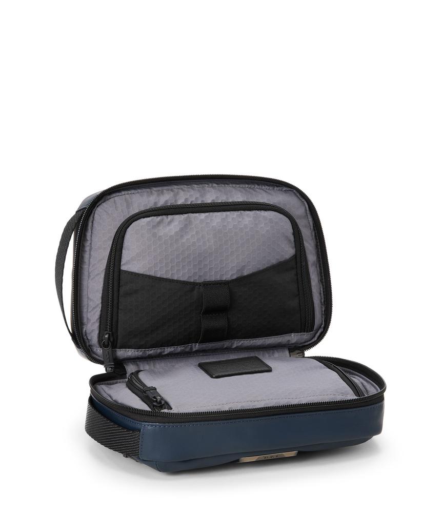 Tumi Alpha Bravo Response Travel Kit Coated Canvas Navy-Toalettmappe-BagBrokers