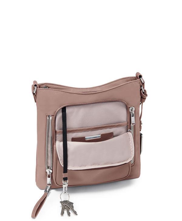 Tumi Voyageur Tyler Crossbody Light Mauve-Veske-BagBrokers