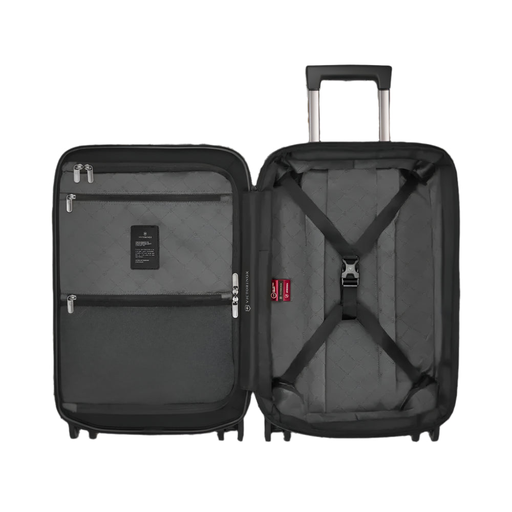 Victorinox Mythic Frequent Flyer Carry-on kabinkoffert 43 liter Black-Harde kofferter-BagBrokers
