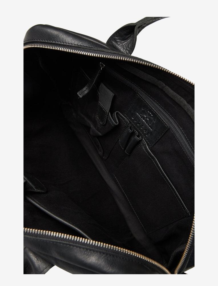 Adax Catania Tobias Skinn Pc veske 15,6" Svart-Veske-BagBrokers