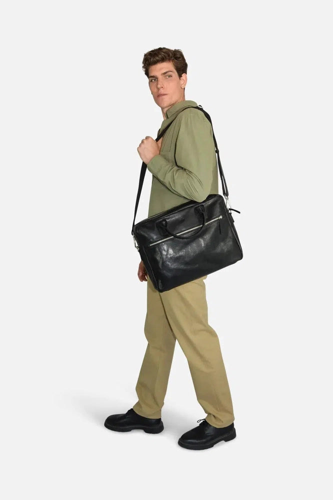 Adax Catania Tobias Skinn Pc veske 15,6" Svart-Veske-BagBrokers