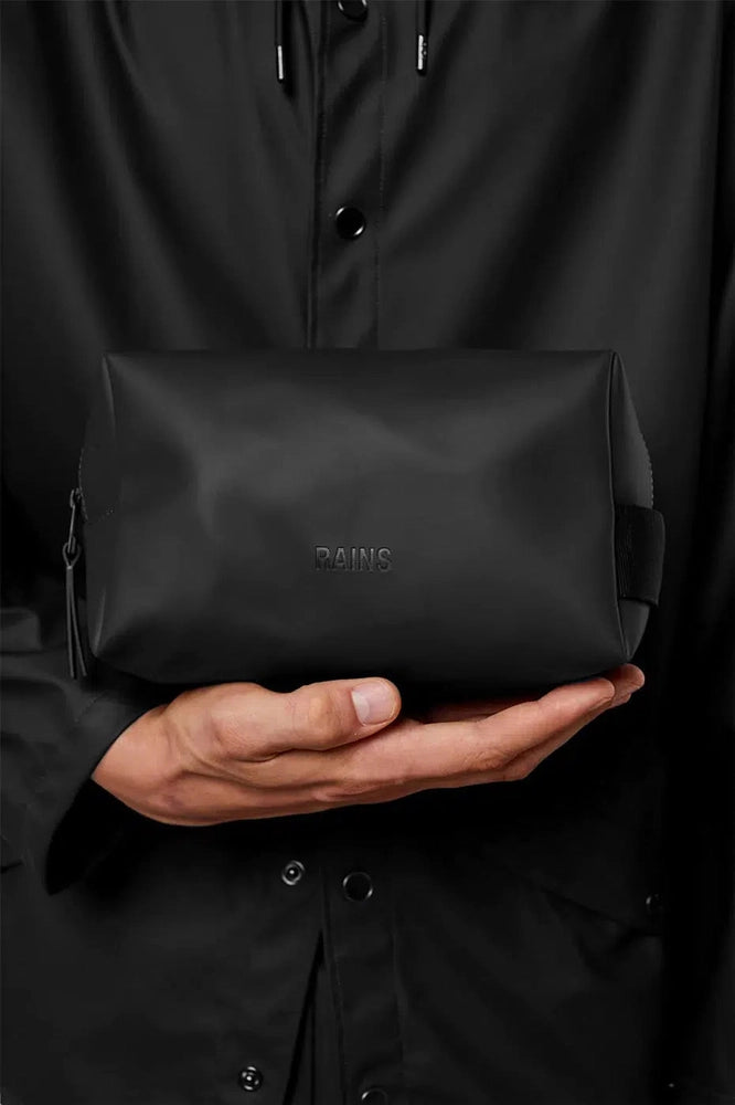 Rains Wash Bag Small Toalettmappe Svart, ny logo-Toalettmappe-BagBrokers
