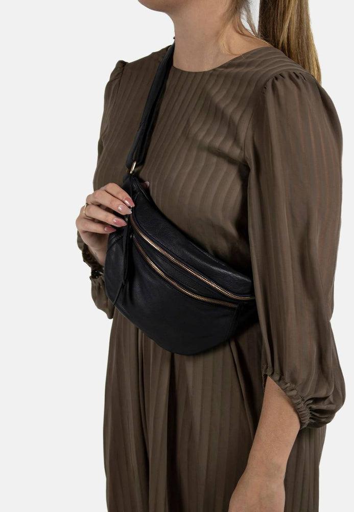 Re:Designed by Dixie Faust Urban bumbag i skinn Burned Svart-Damevesker-BagBrokers