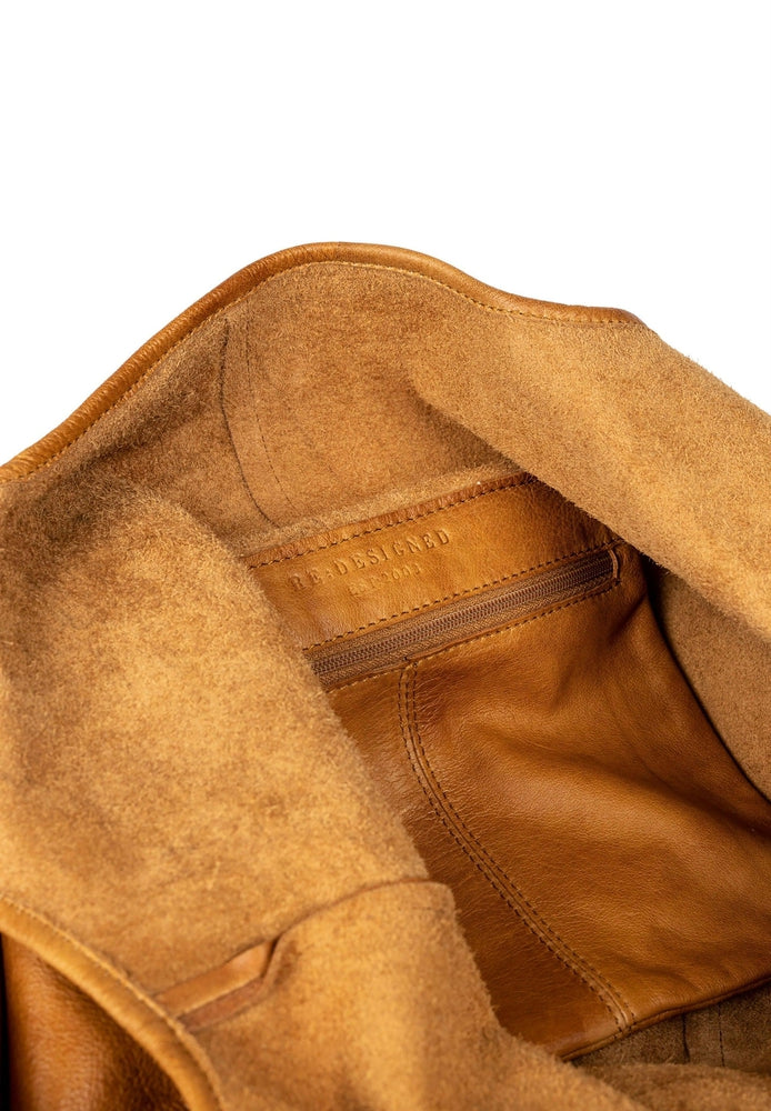 Re:Designed by Dixie Lyra Urban skulderveske i skinn Burned Tan-Damevesker-BagBrokers