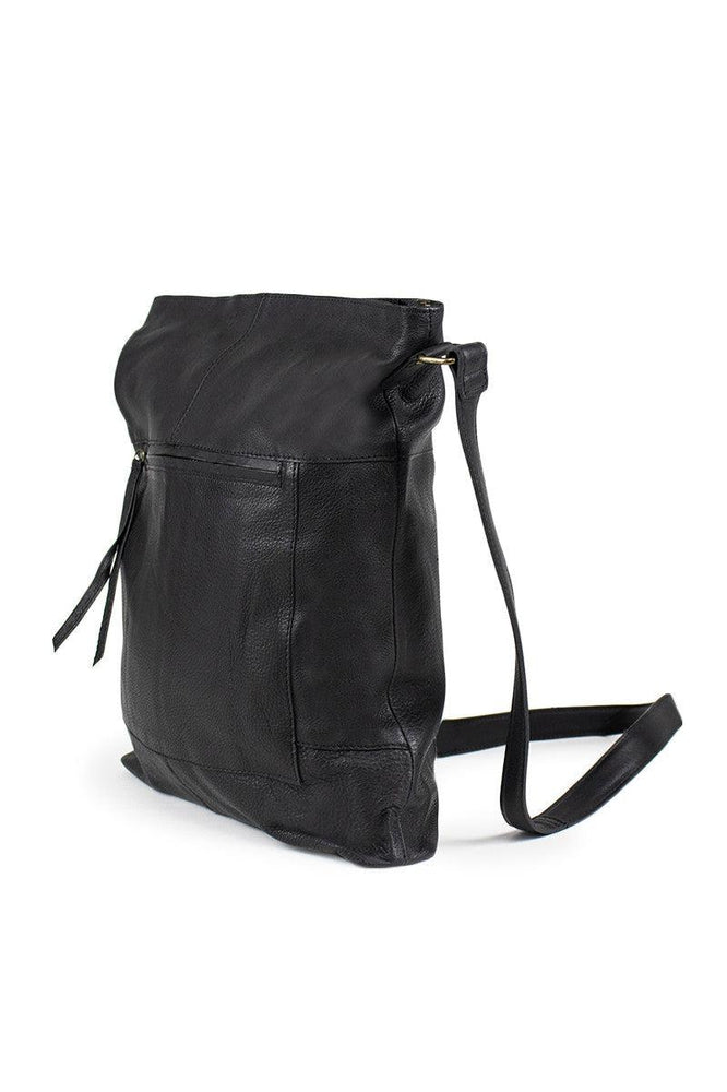 Re:Designed by Dixie Storslet skulderveske i skinn Svart-Damevesker-BagBrokers