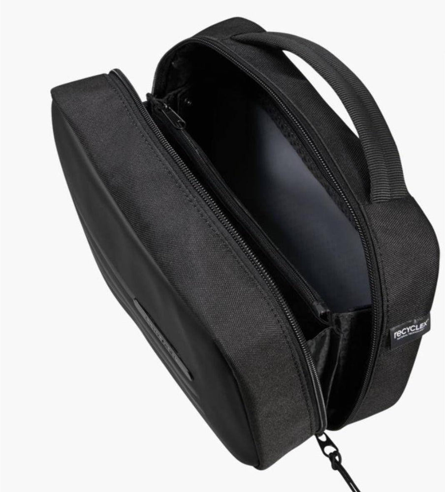 Samsonite STACKD liten toalettmappe Svart-Toalettmappe-BagBrokers