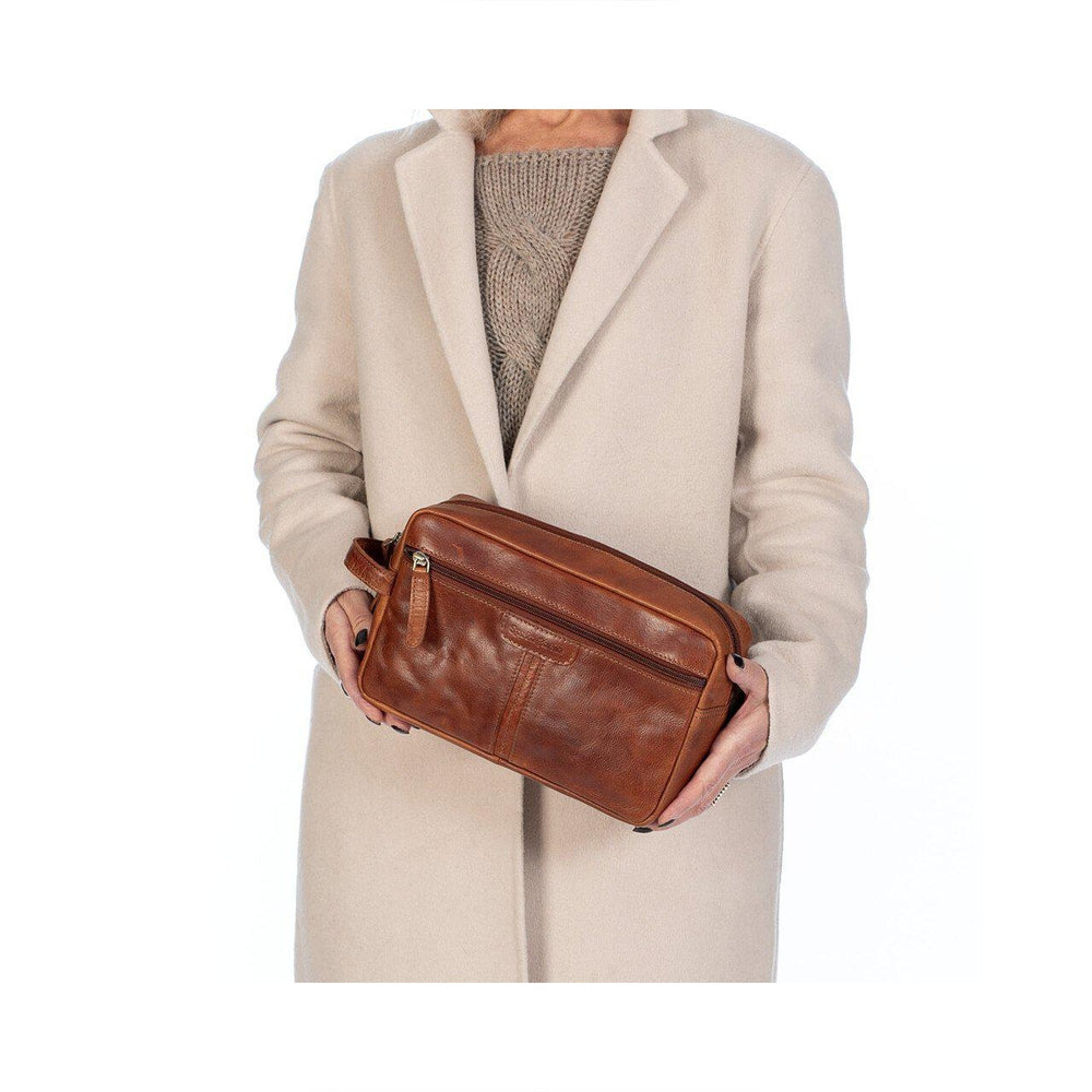 Springfield toalettmappe i skinn Cognac-Toalettmappe-BagBrokers