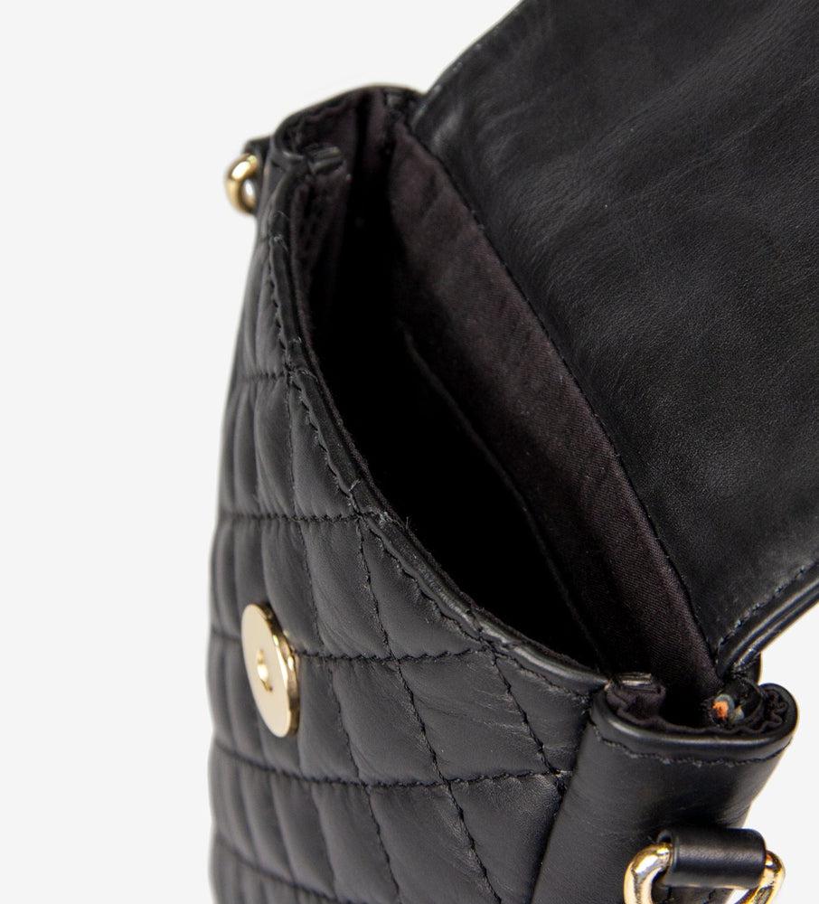 Treats Celia Coco mobilveske i quiltet skinn Svart-Damevesker-BagBrokers