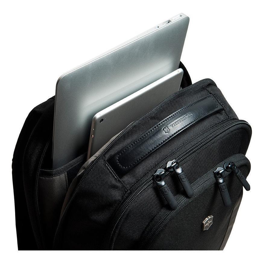 Sekker-Victorinox Altmont Professional Compact Laptop Sekk 0,9 Kg. 15". 16 Liter-BagBrokers