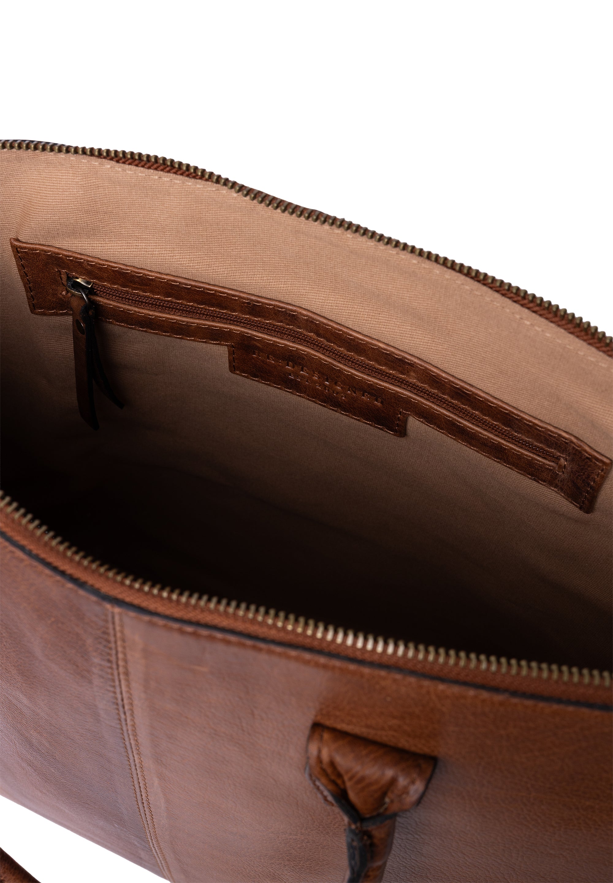 Re:Designed by Dixie Silje Big skulderveske i skinn Walnut
