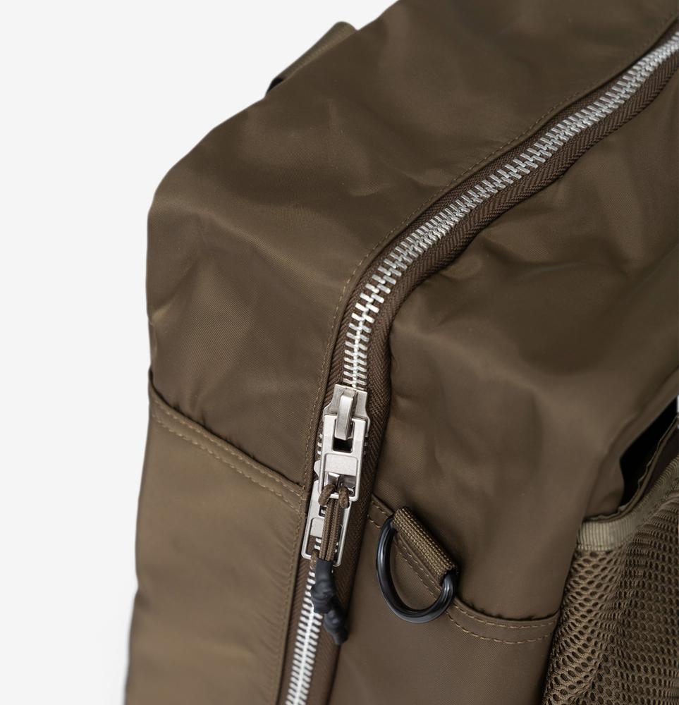 AY Studios Weekend bag 35L Army green-Bagger-BagBrokers