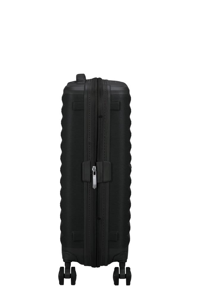 American Tourister FastForward ekspanderende kabinkoffert 55 cm Flash Black-Harde kofferter-BagBrokers