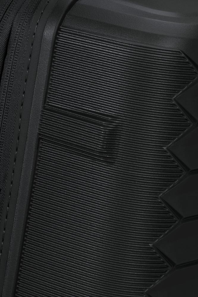 American Tourister FastForward ekspanderende medium koffert 68 cm Flash Black-Harde kofferter-BagBrokers