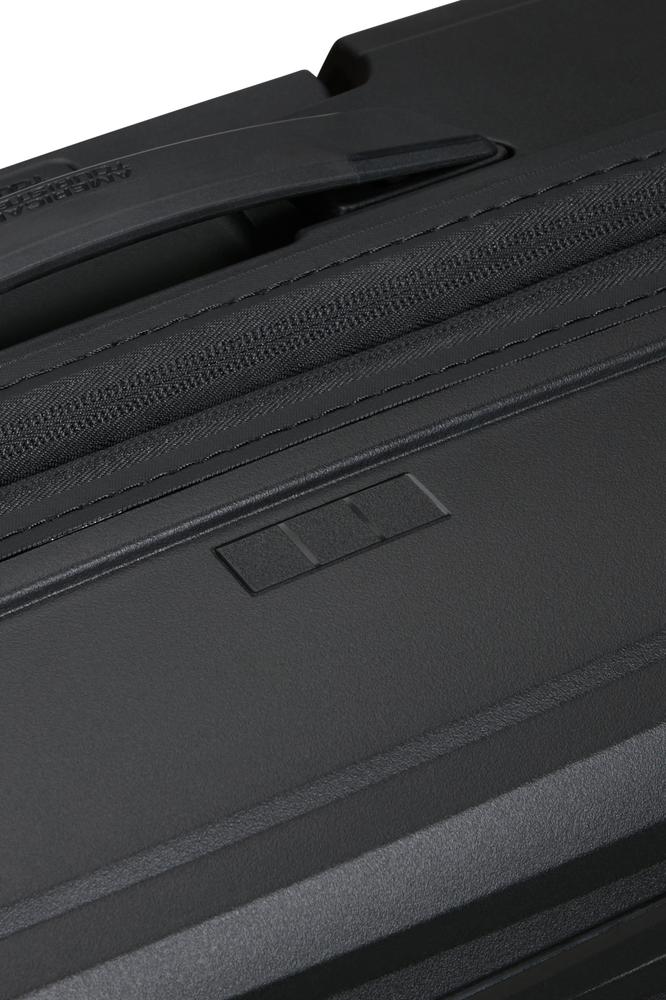 American Tourister FastForward ekspanderende stor koffert 78 cm Flash Black-Harde kofferter-BagBrokers