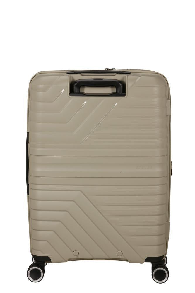 American Tourister Flytwist ekspanderende medium koffert 67 cm Sandstone-Harde kofferter-BagBrokers