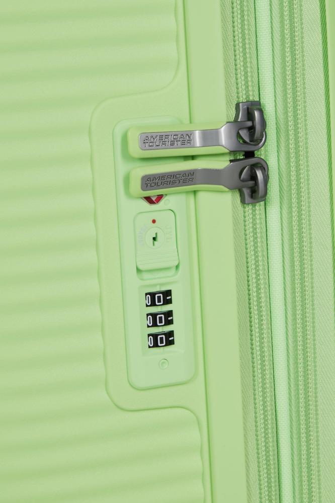 American Tourister Soundbox ekspanderende kabinkoffert 55 cm Kiwi Green-Harde kofferter-BagBrokers